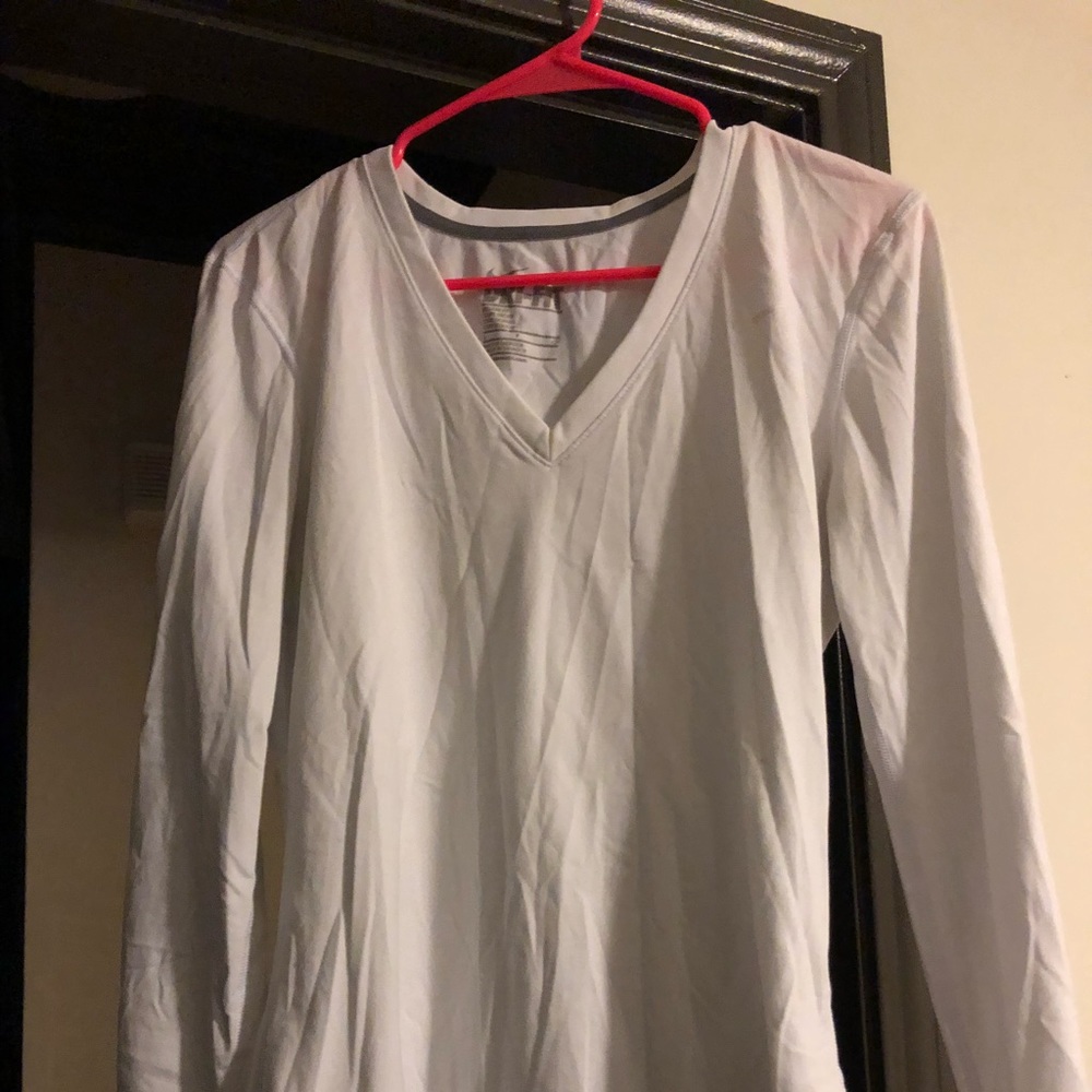 Nike v neck t-shirt